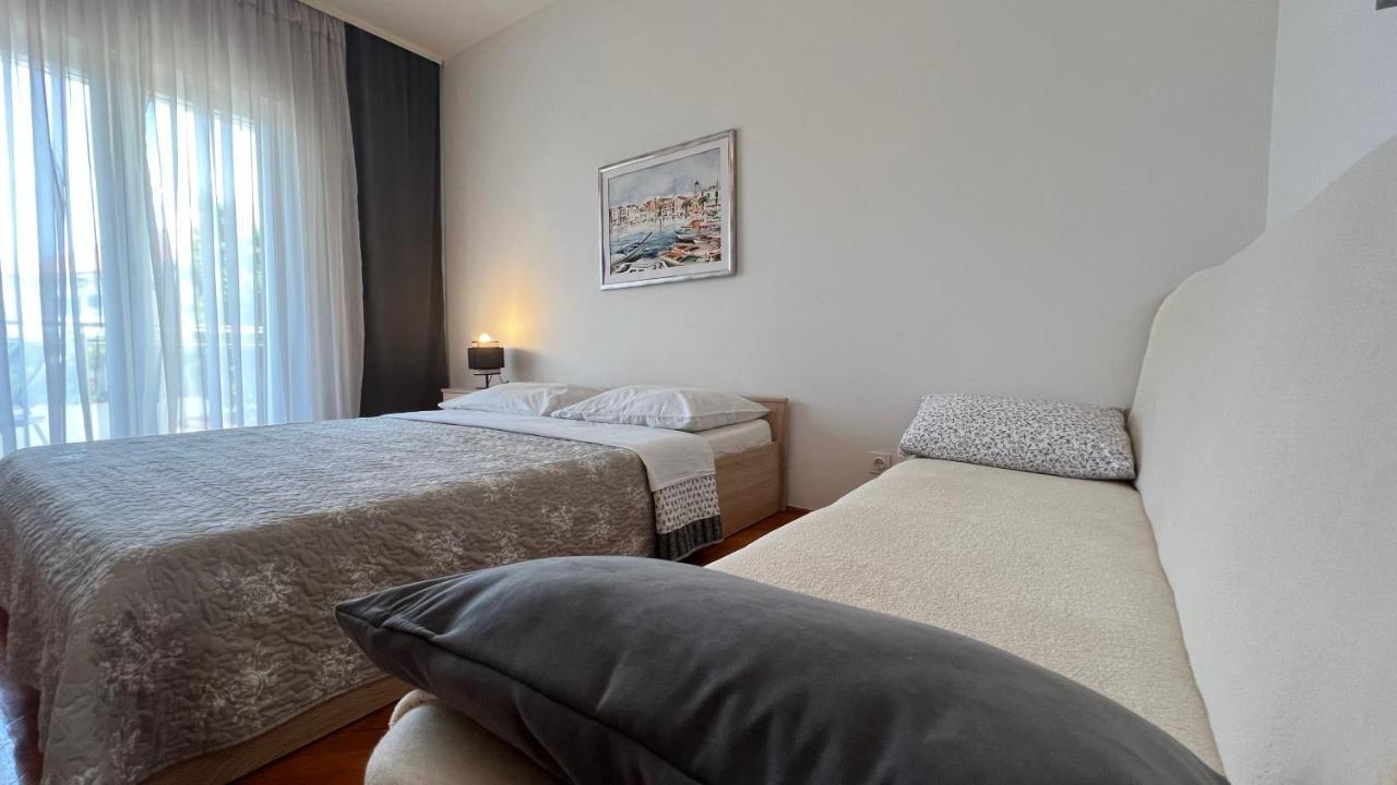 House Roca Apartment Vodice Exterior photo