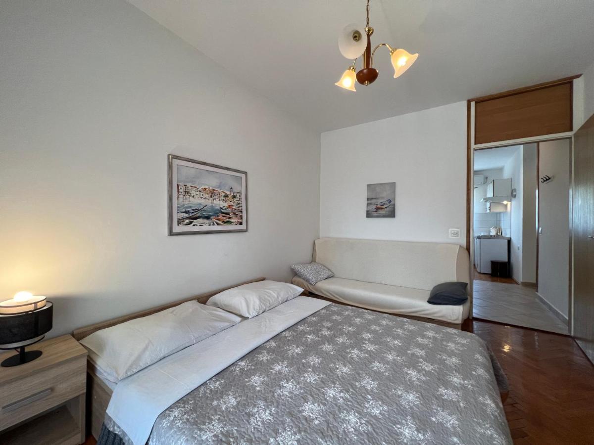 House Roca Apartment Vodice Exterior photo